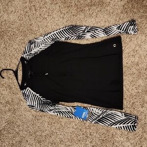 Small The American Outdoorsman for Women Black White Half Zip Long Sleeve Top